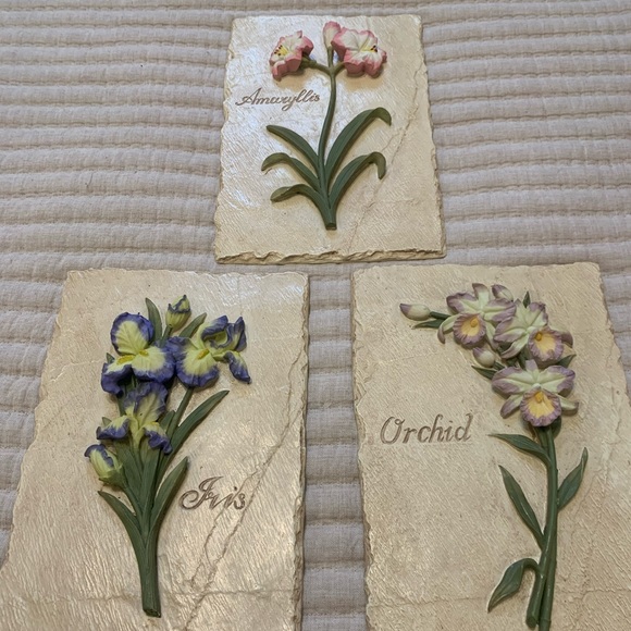 3 Home Interiors flower decor. This are from 2004 - Picture 1 of 1